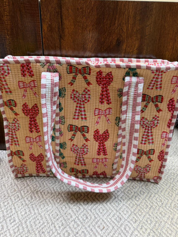 Quilted Tote Bag - Bow Bliss