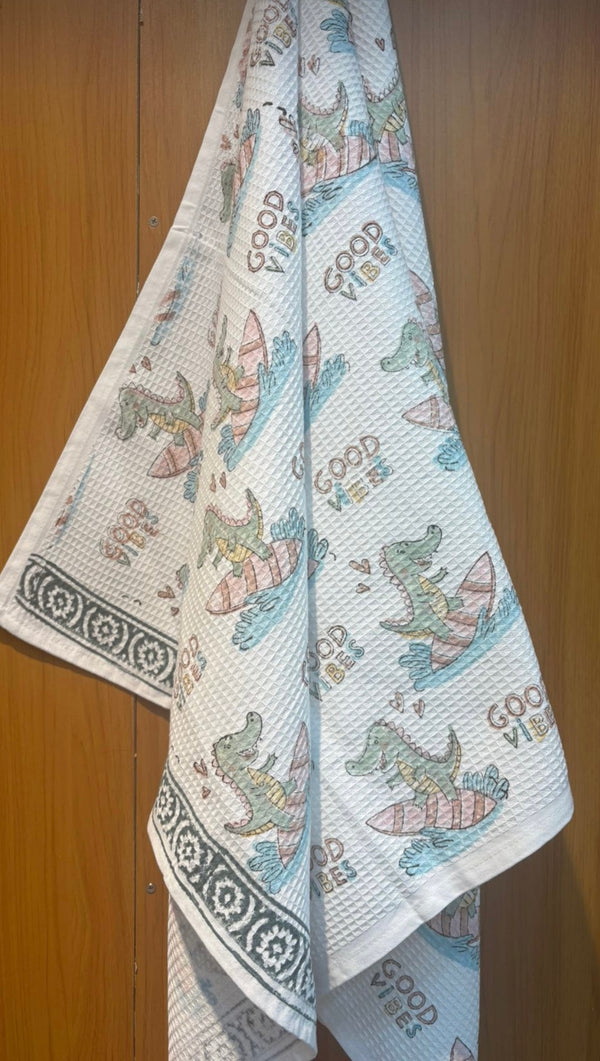 Surf Croc waffle handblock printed hooded baby towel – Newkasa.

Handblock printed waffle cotton baby towel with surfing crocodile design – Newkasa.

Jaipuri waffle cotton hooded towel for babies with “Good Vibes” print – Newkasa.