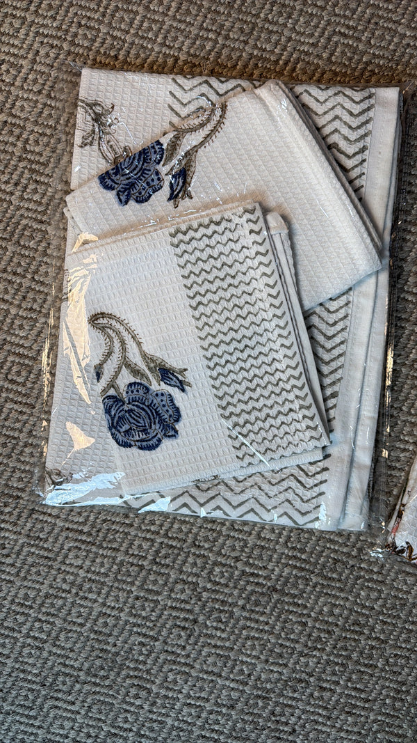Handblock Premium waffle Napkins/Handtowel set of 2 (16*28)