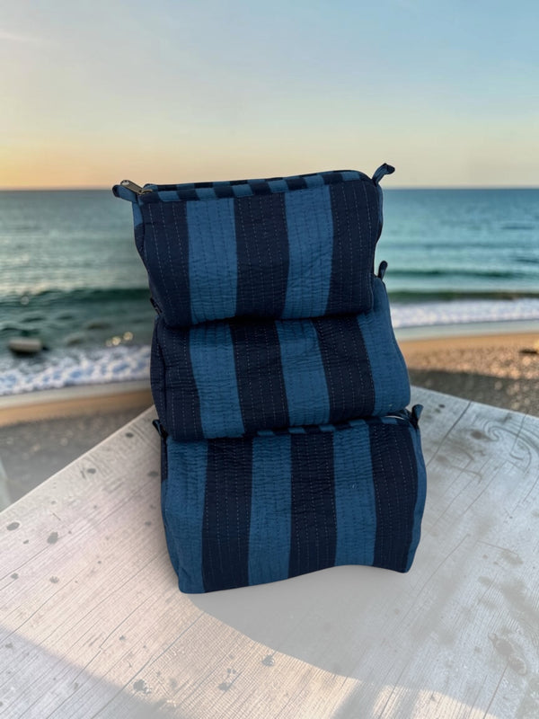 Blue stripe pouch set