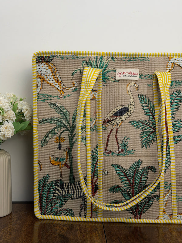 Quilted Tote Bag with Inner Pocket - Yellow Forest