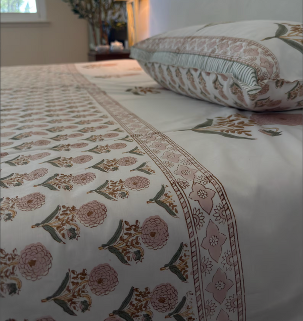 Gulabi Saaz – Jaipuri Hand Block Cotton Bedsheet (QUEEN SIZE 90*108)